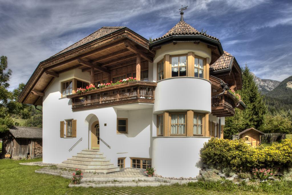 Alexander Mountain-Lodge Сан-Виджилио-ди-Мареббе Экстерьер фото